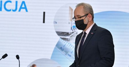 Adam Niedzielski: Robi się sensację z digitalizacji