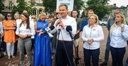 Nitras, Nowacka i Pomaska na Rynku  w Chodzieży