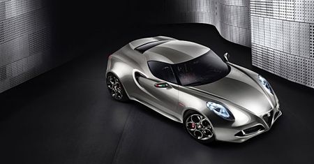 Technologia najwyższej próby - Alfa Romeo 4C będzie produkowana przez Maserati