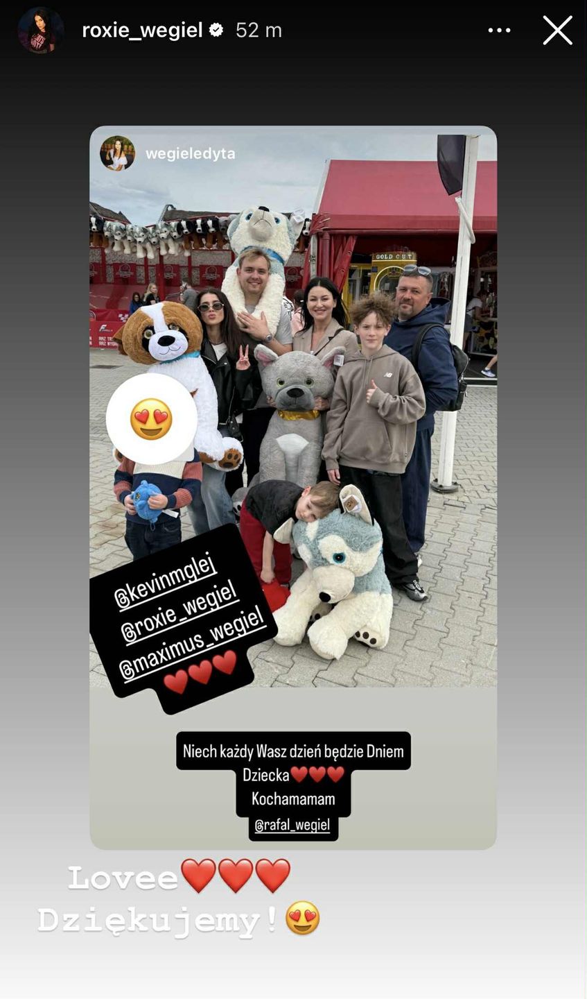 Roxie Węgiel z rodziną