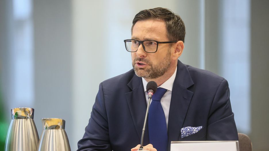 Daniel Obajtek
Leszek Szyma�ski
afera wizowa, cudzoziemcy, ds. tzw. afery wizowej, komisja, komisja sejmowa, legalizacja pobytu cudzoziemc�w, polityk, polityka, pose� pos�owie, posiedzenie posiedzenia, sejm, Sejm RP, wizy