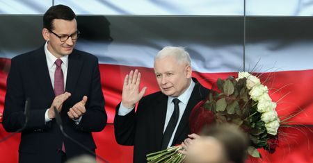 Zachód śledzi Polskę. Komentują referendum 15 października