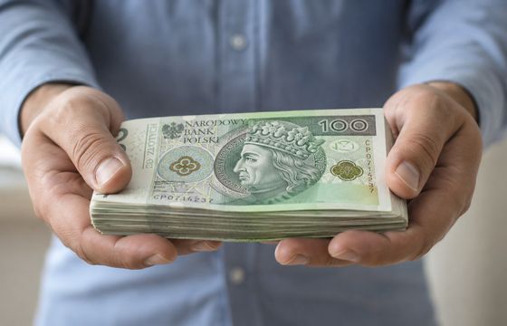 Tyle zarabiają polscy PR-owcy. Stawki lekko w górę