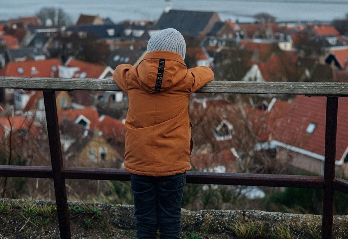 Unia zaostrza kary za wykorzystywanie seksualne dzieci. Polska czeka na to prawo