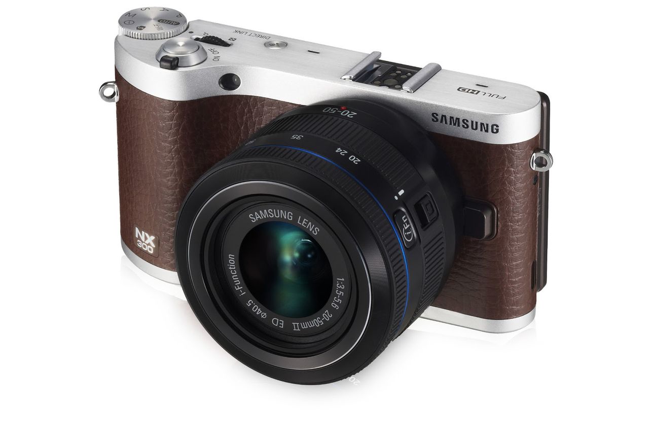 Samsungiem NX300 można robić zdjęcia i nagrywać filmy w 3D