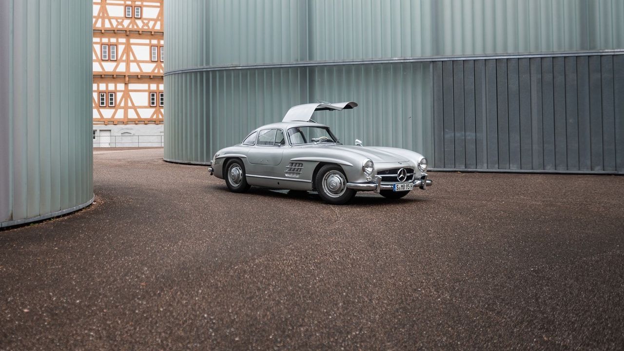 Test: Mercedes-Benz 300 SL "Gullwing" (W198) – kiedy euforia miesza się ze strachem