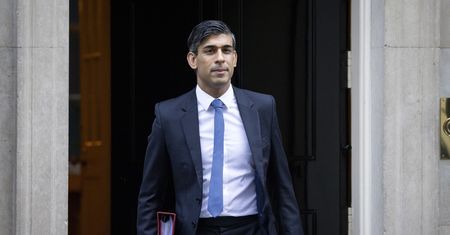 Rishi Sunak ukarany mandatem. Wszystko przez jedno nagranie