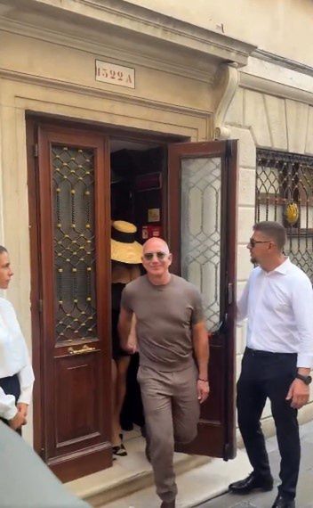 Jeff Bezos i Lauren Sánchez