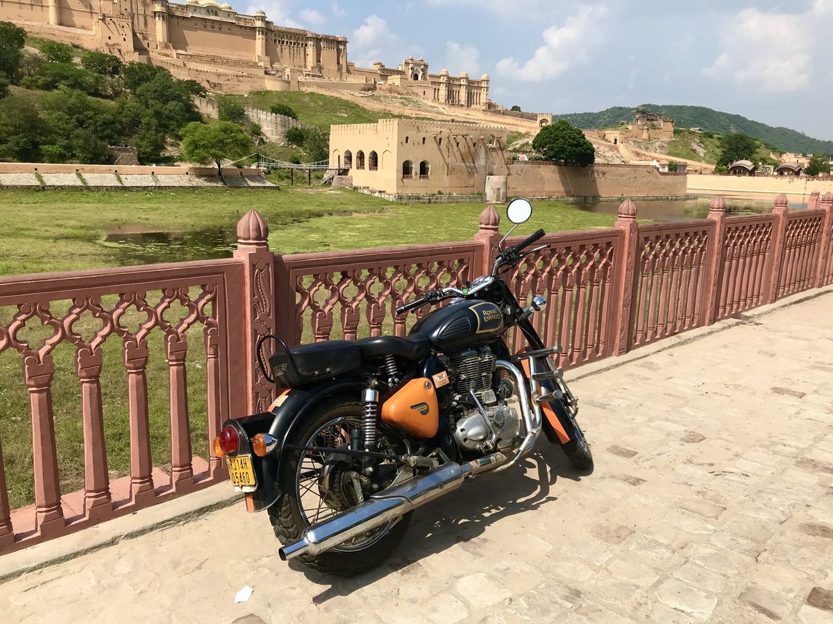 Royal Enfield Bullet 350