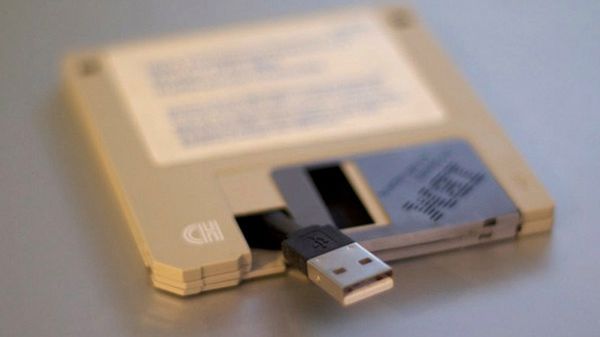 USB w dyskietce 3,5 cala? 1
