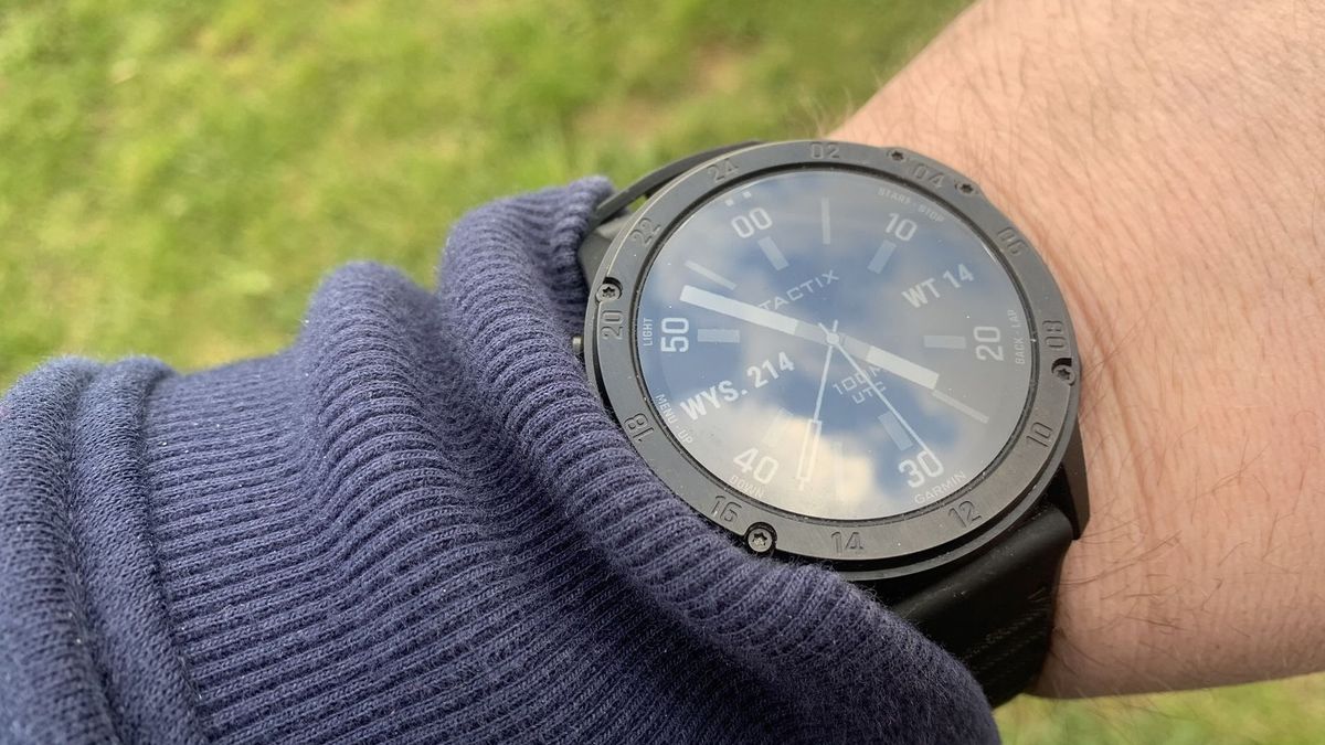 Garmin tactix Delta - recenzja. Pancerny długodystansowiec 1