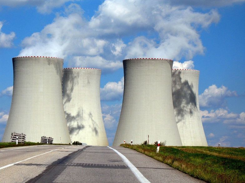 Pojawiają się kolejne szczegóły dot. elektrowni atomowej w Polsce. "800-1000 specjalistów"