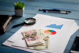 Jak zarabiać na długach?