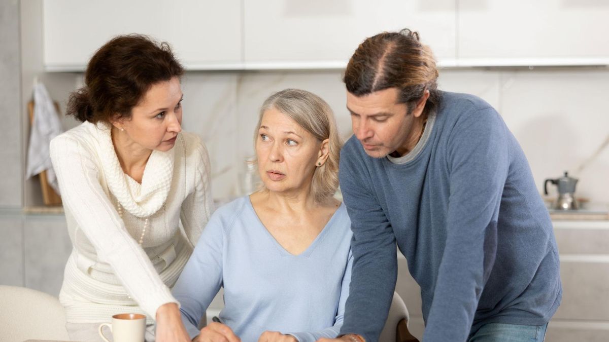 Każdego dnia przejawy wywierania wpływu na ludzi dostarczają reklamy, negocjacje handlowe czy branża marketingu.