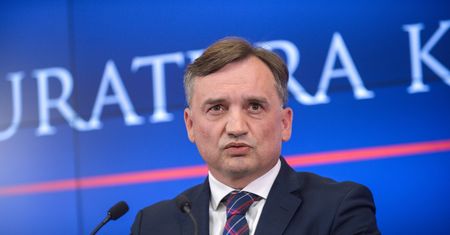 Afera w rządzie PiS, Ziobro zwołał konferencję. "Ostrzegałem Tuska"