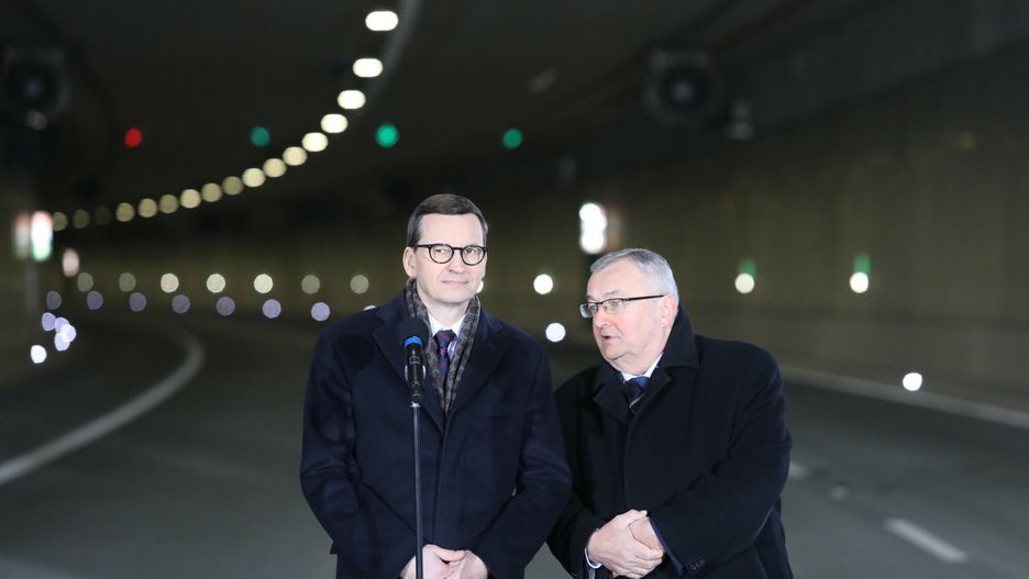 Otwarcie tunelu Po?udniowej Obwodnicy Warszawy20.12.2021 Warszawa Uroczyste otwarcie tunelu Poludniowej Obwodnicy Warszawy   Fot Tomasz Jastrzebowski/REPORTER
n/z: Mateusz Morawiecki, Andrzej AdamczykTomasz Jastrzebowski/REPORTER