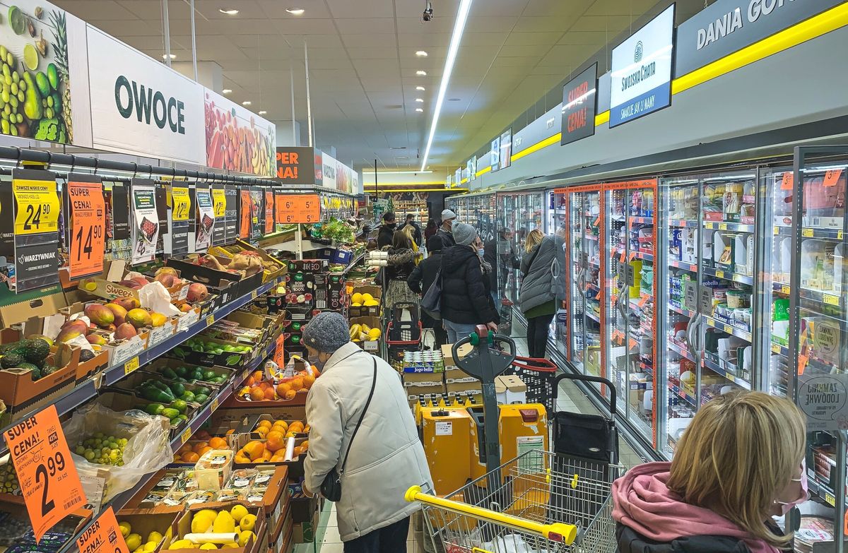 Wojna w Ukrainie oznacza wyższe ceny żywności. Bank kreśli czarny scenariusz 