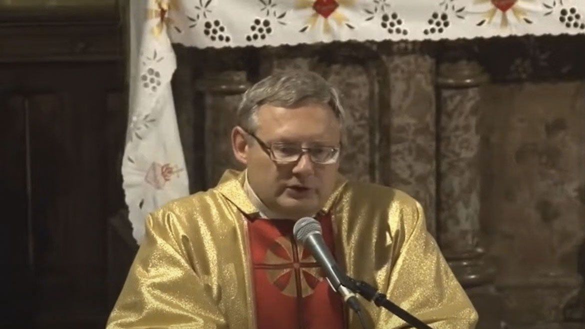 Byli członkowie organizacji księdza Cyrana nazywają ją sektą