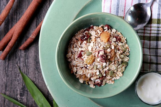 Muesli to doskonała propozycja na śniadanie dla osób wykonujących intensywne ćwiczenia