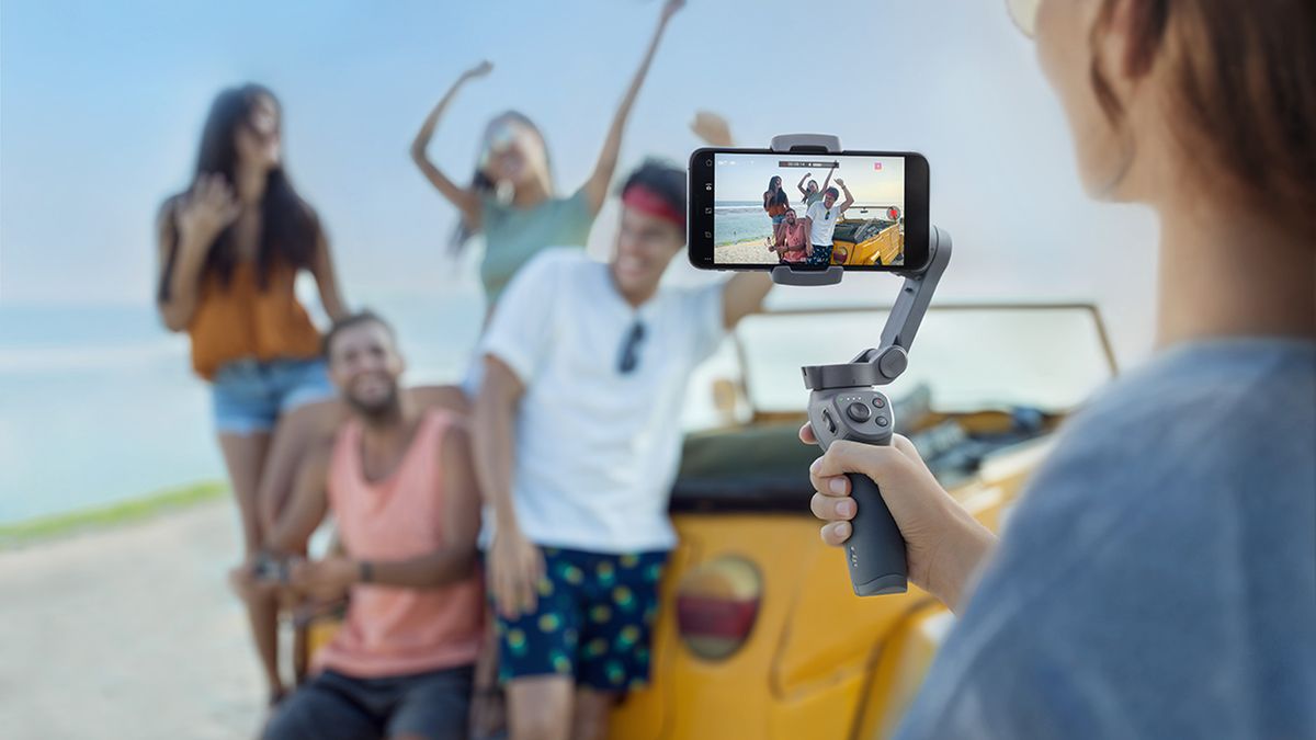 DJI Osmo Mobile 3 oficjalnie. Nowy gimbal do smartfonów jest składany i tańszy od poprzednika 1