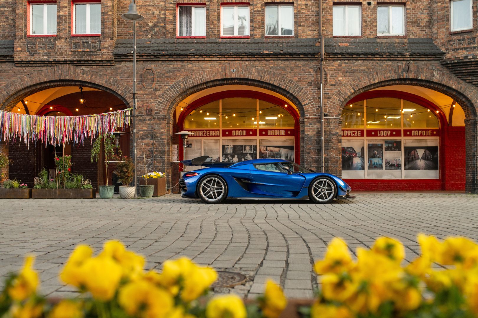 Koenigsegg Jesko Attack