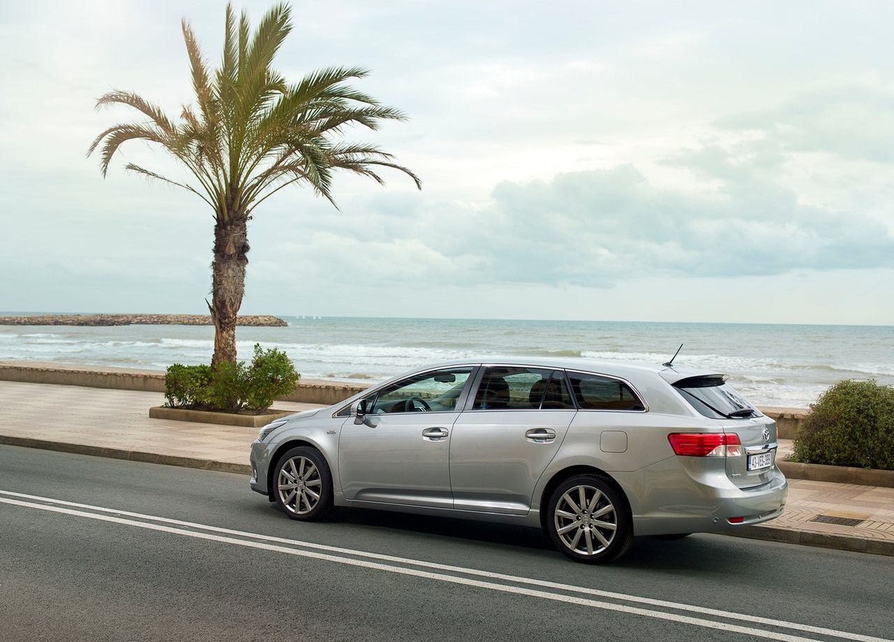 Toyota Avensis FL