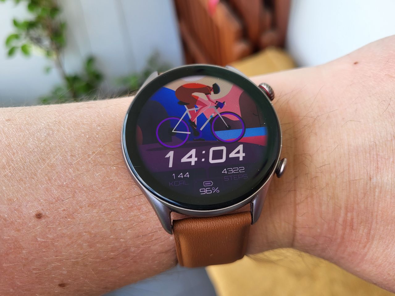 Amazfit GTR 3 Pro - elegancki smart-zegarek w świetnej cenie [Recenzja]