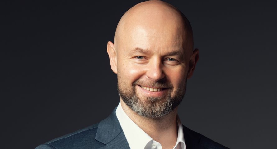 Były dyrektor z NBP rusza z własną agencją influencer marketingu