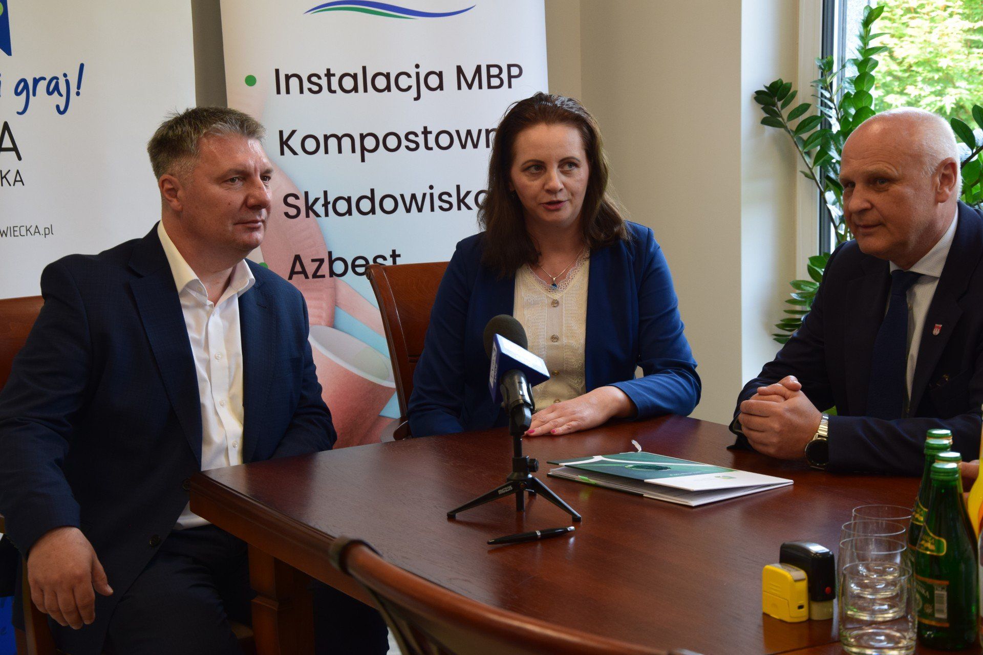 W siedzibie Zakładu Gospodarki Odpadami w Pukininie władze spółki podpisały umowę na pożyczkę z Wojewódzkim Funduszem Ochrony Środowiska i Gospodarki Wodnej w Łodzi