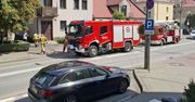 Proszowice: Akcja gaśnicza na głównej ulicy. Nietypowa przyczyna