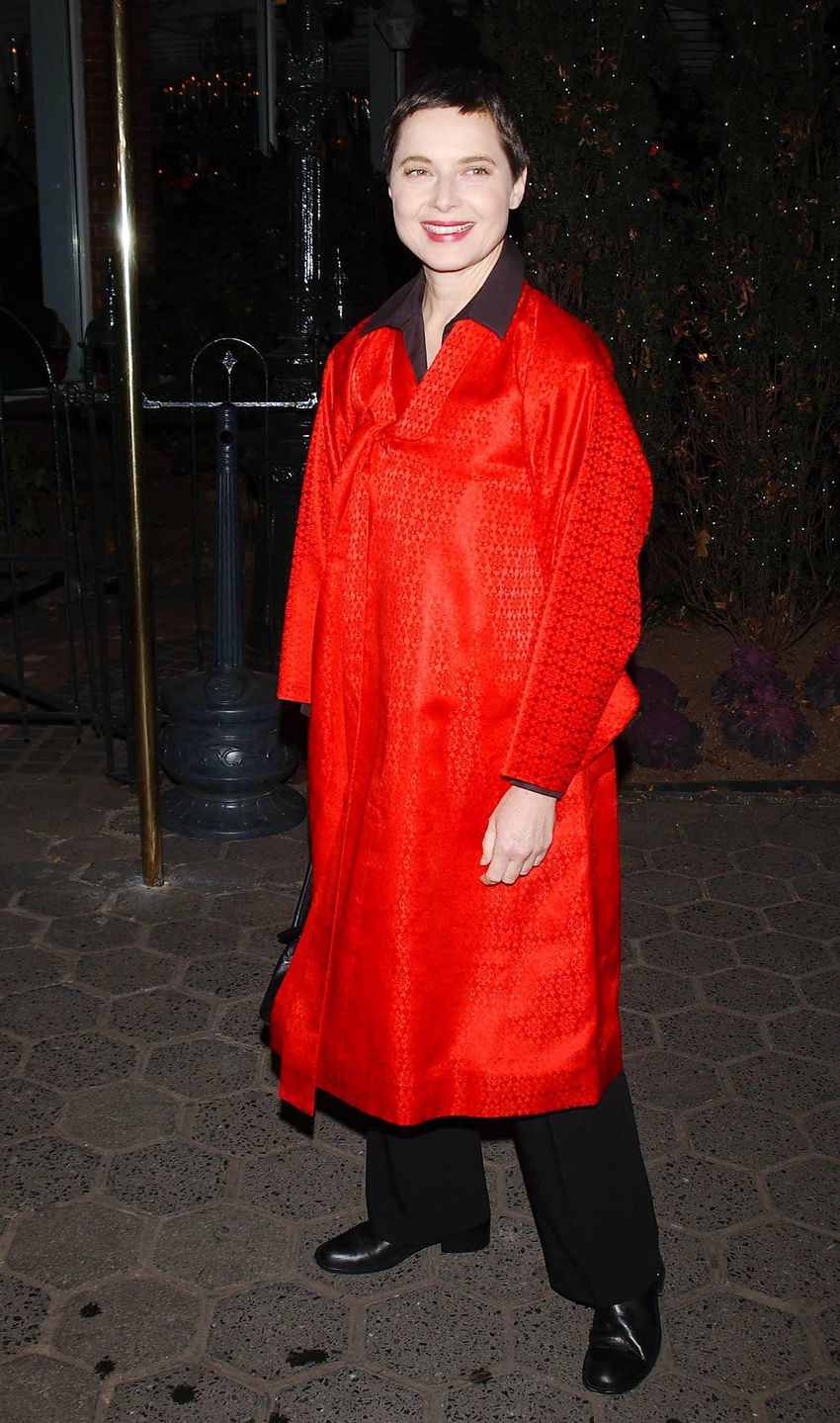 Miley Cyrus i Isabella Rossellini wspierają Strajk Kobiet
