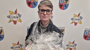 Głogów: Gorąca herbatka, pierniki z herbem miasta i pocztówki