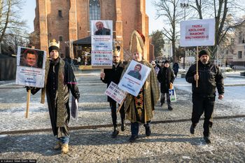 Kościół sprzedaje teren za 420 mln zł. Niepewność mieszkańców osiedla