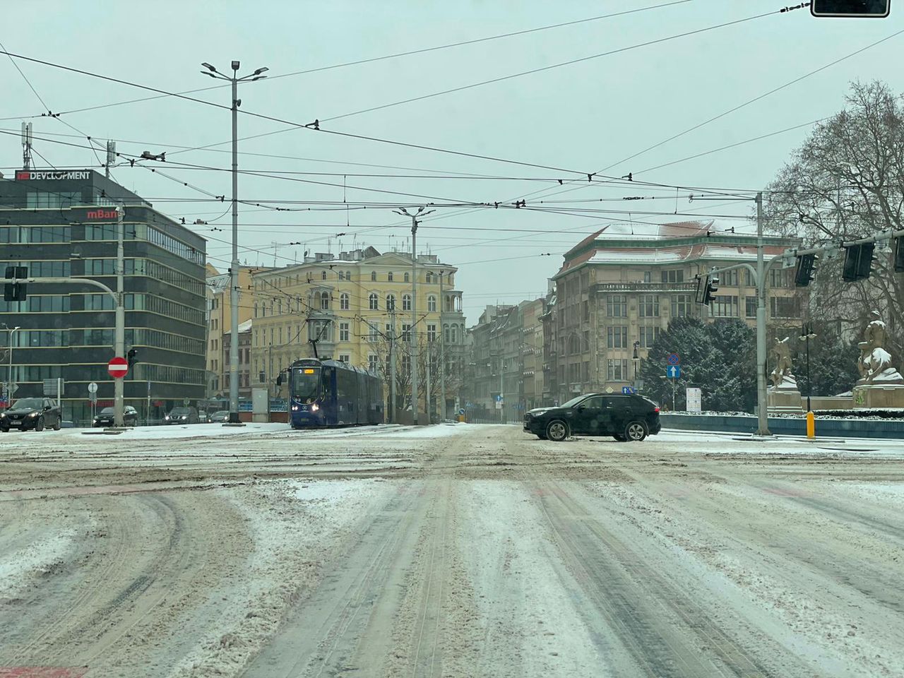 Alert IMGW. Ostrzeżenie dla Wrocławia. Uwaga na marznący deszcz