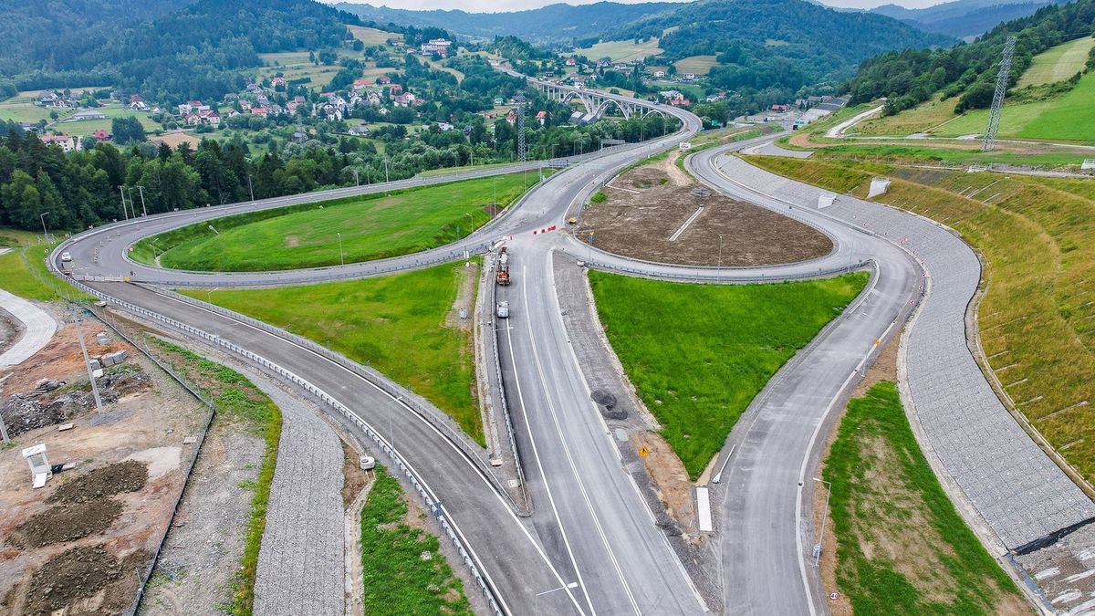 Budowa drogi ekspresowej S1