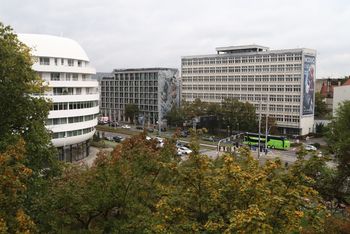 Wrocław: Duży biurowiec w centrum miasta zamieni się w hotel