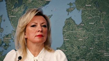 Zacharowa grozi NATO. Zapowiada "niszczycielską odpowiedź"