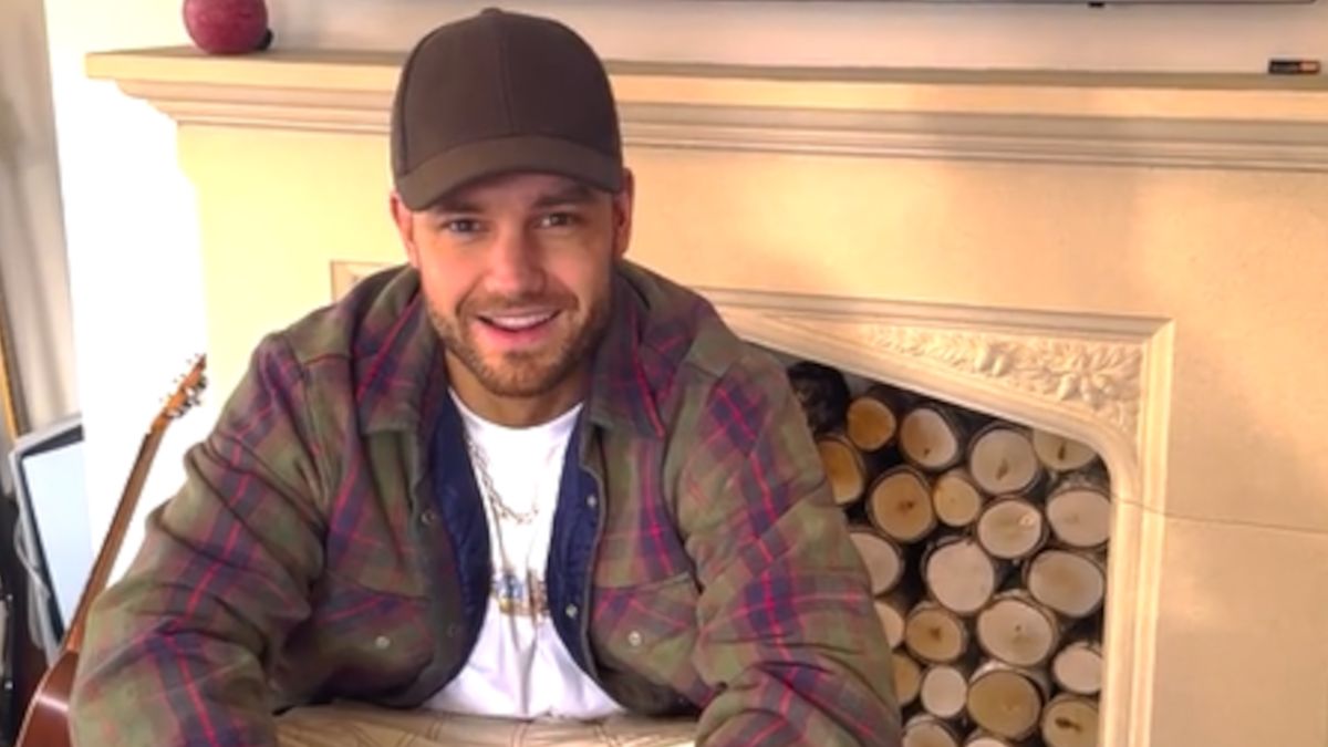Liam Payne śpiewa hit One Direction w emocjonalnym TikToku.