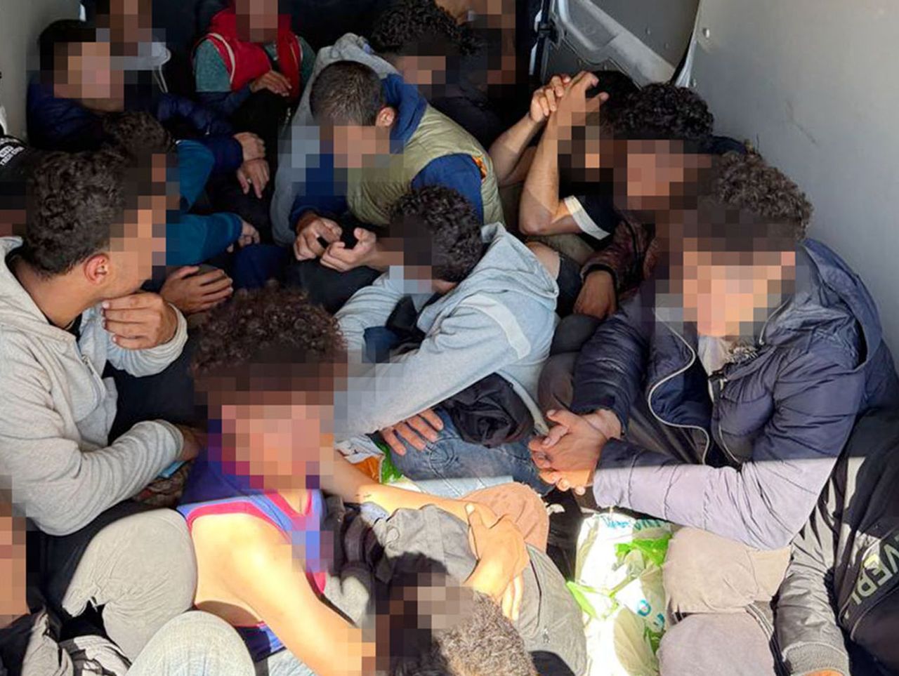 Polak zatrzymany w Chorwacji. W busie przewoził nielegalnych imigrantów