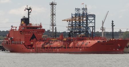 Polska bez płynnego gazu z Rosji. Branża mówi, co czeka nas tej zimy