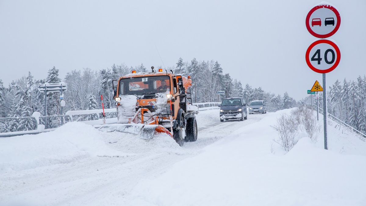 Opady śniegu wrócą w dniach 2-4 stycznia.