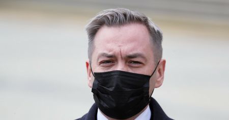 Robert Biedroń zakażony koronawirusem