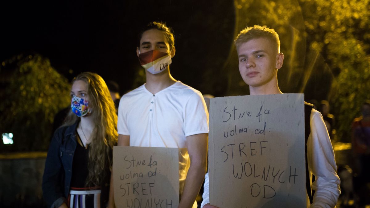 Protest przeciwko strefie wolnej od LGBT w Kraśniku (25.09.2020), fot. Wojciech Kozioł/Forum