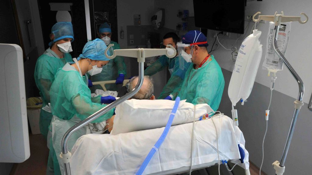 Skala problemu to efekt m.in. rekordowo długiego lockdownu