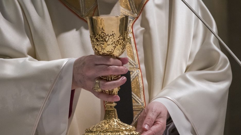 Koronawirus. Czerwona strefa w powiecie  częstochowskim. Mimo to w kościele odbyło się bierzmowania / foto ilustracyjne