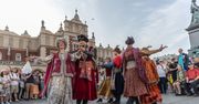 Wyjątkowy polonez na Rynku Głównym w Krakowie. Tak uczczono szczególną rocznicę!