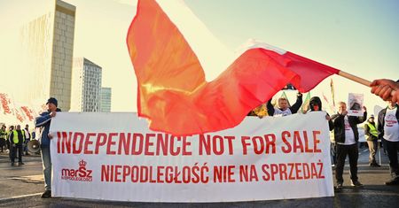 "Europa to nie Korea Północna". Polscy związkowcy protestują w Luksemburgu