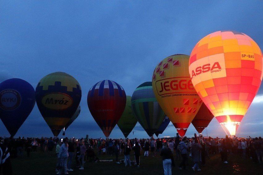 Przed nami Leszczyńska Noc Balonowa 2025. Impreza odbędzie się na lotnisku w Lesznie. Organizatorzy przygotowali 23 tysiące biletów