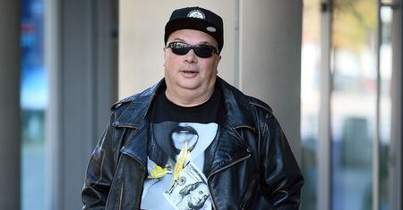 Skiba o fali pożarów: "Jedno jest pewne, mocno Polaków jarają teorie spiskowe"