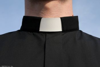 Niemcy. Molestowani przez księży. Coraz więcej ofiar